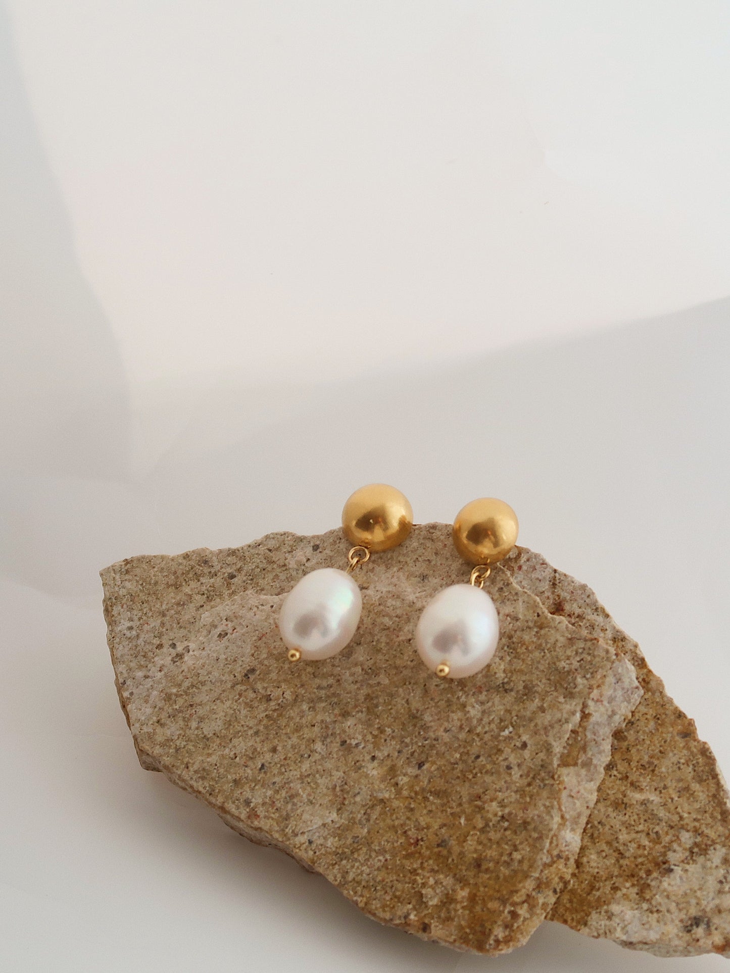 Pearl Drop Earrings