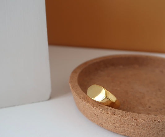 Signet Ring